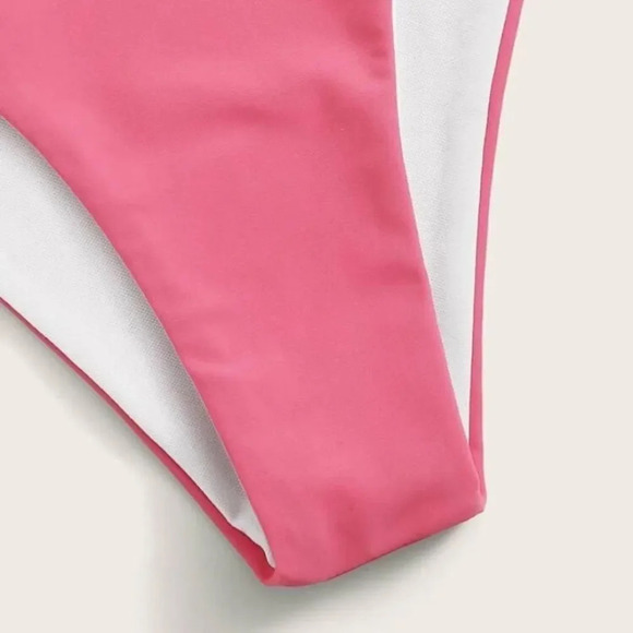 NEW! Pink Ruffled Puff Sleeve Bow Bikini 🎀 - Picture 10 of 15